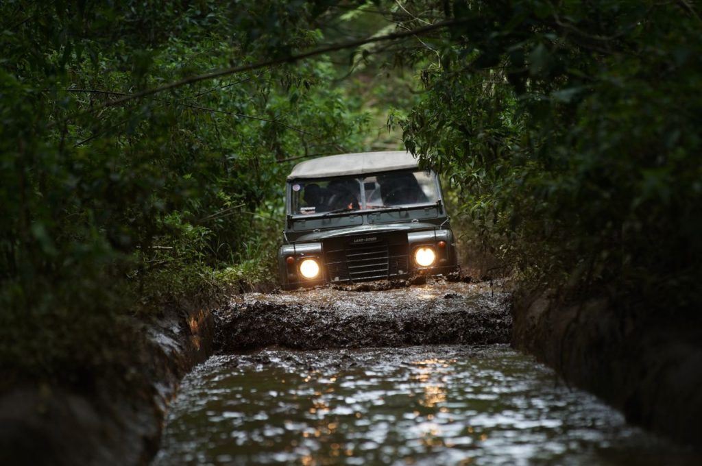 Nocny off-road 🌙 jak przygotować auto i ekipę?